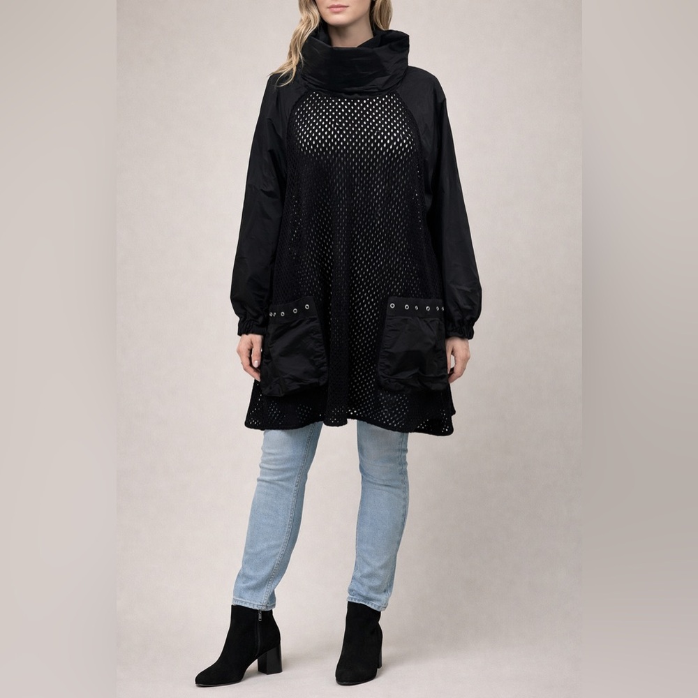 LINK Mesh Poncho Tunic w/ Long Sleeves Oversized‎ Size Medium Black